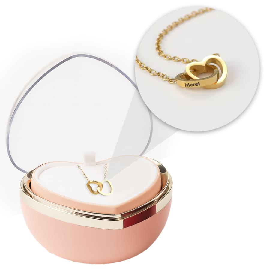 Herzförmige Rosenbox mit gravierter Doppelherz-Halskette