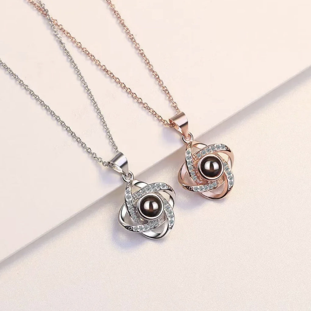 Foto Halskette mit deinem Lieblingsbild in ewiger Rosenbox – Knotenhalskette