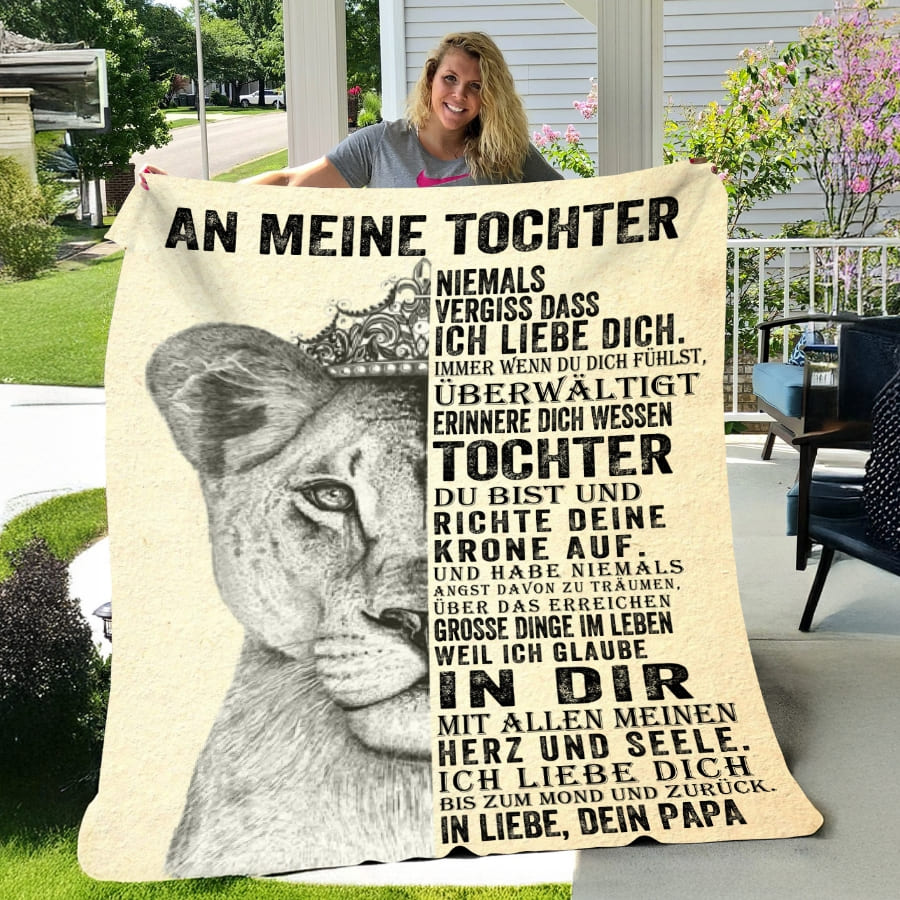 An meine Tochter - Kuscheldecke mit liebevoller Botschaft und Löwin