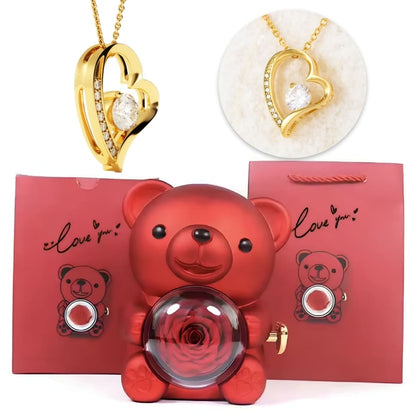 Ewige Teddy Rosenbox mit edlem Herzschmuck