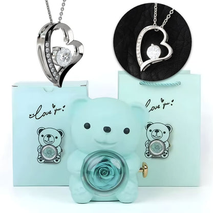 Ewige Teddy Rosenbox mit edlem Herzschmuck