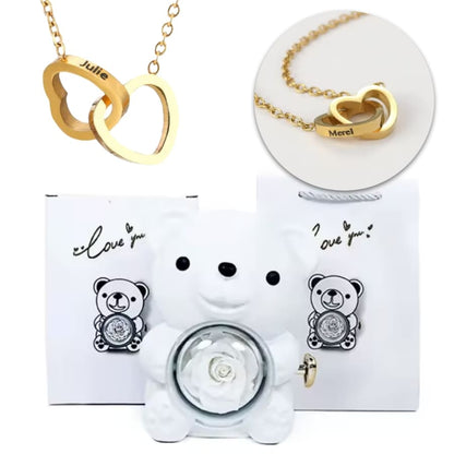 Ewige Teddy Rosenbox mit gravierter Doppelherz-Halskette