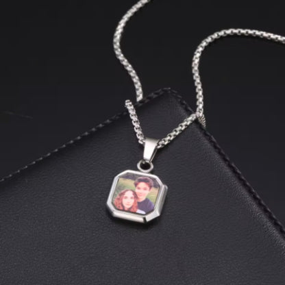 Personalisierte Thermo-Kette mit eigenem Foto in ewiger Rosenbox