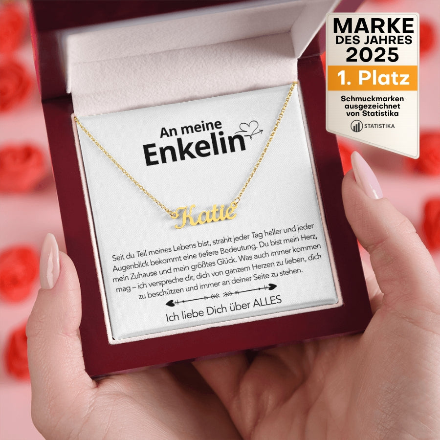 An meine Enkelin - Namenskette mit liebevoller Notiz