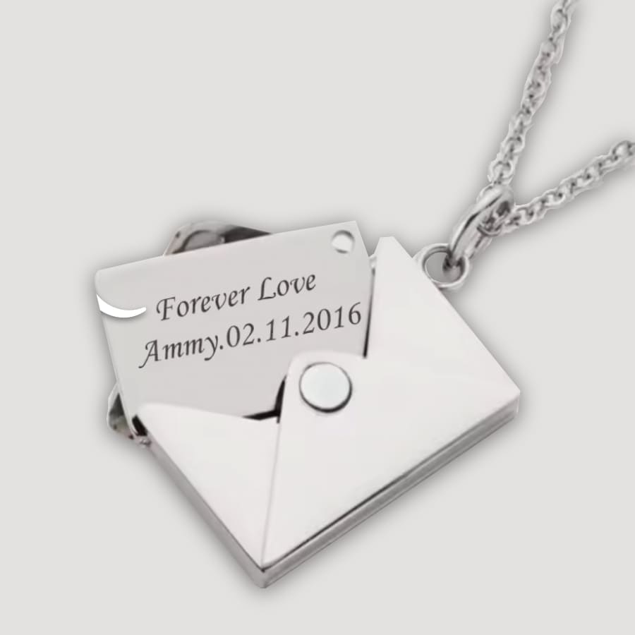 Gepersonaliseerde ketting met een verborgen liefdesboodschap