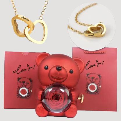Ewige Teddy Rosenbox mit gravierter Doppelherz-Halskette