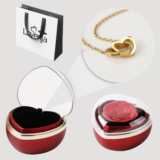 Herzförmige Rosenbox mit gravierter Doppelherz-Halskette