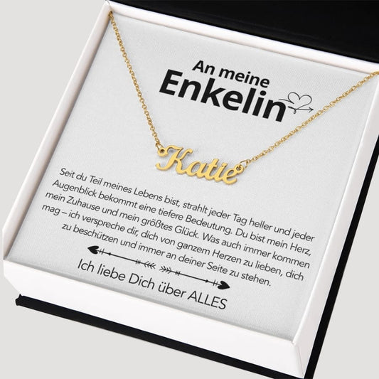 An meine Enkelin - Namenskette mit liebevoller Notiz
