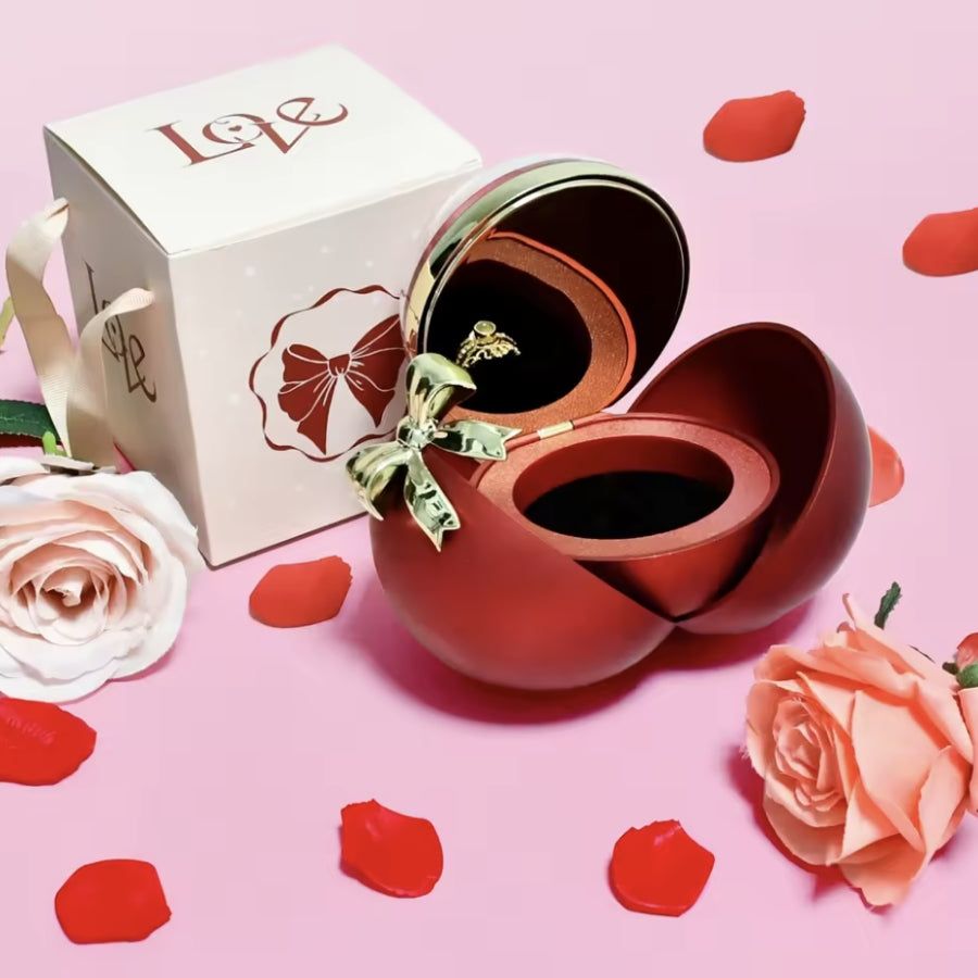 Ewige Rose in Kugelbox – Doppelherz-Halskette mit persönlicher Gravur