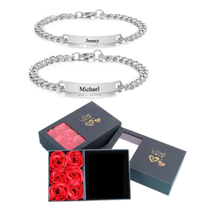 Graviertes Armband-Set für Paare – Mit ewiger Rosenbox