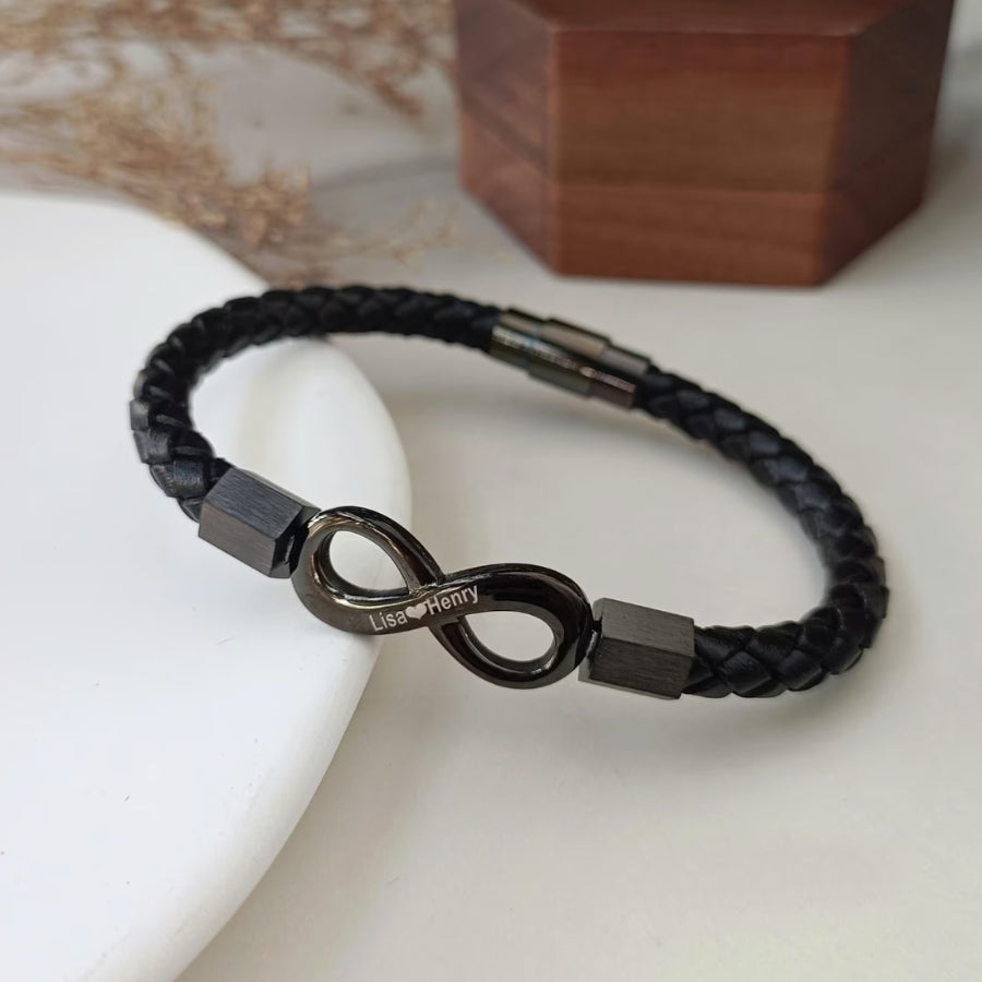 An meinen Mann – Personalisiertes Infinity Armband mit Gravur