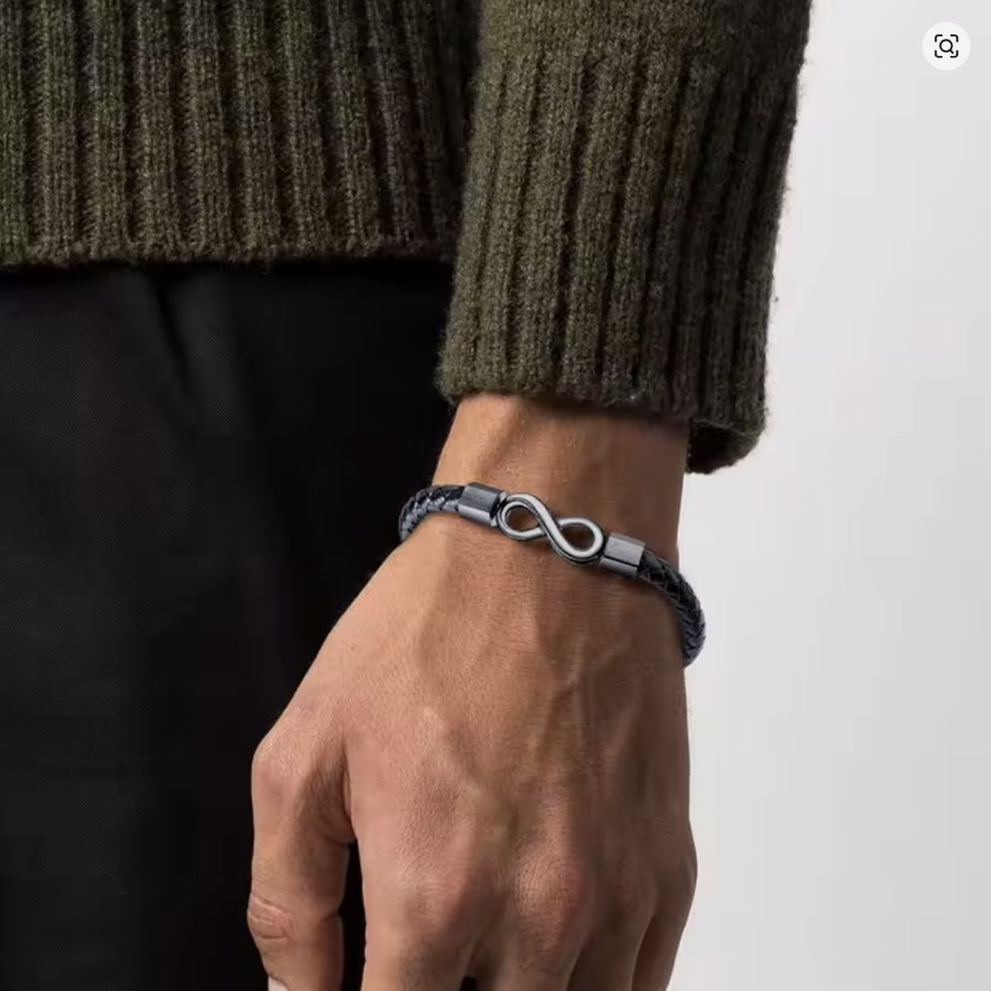 An meinen Mann – Personalisiertes Infinity Armband mit Gravur