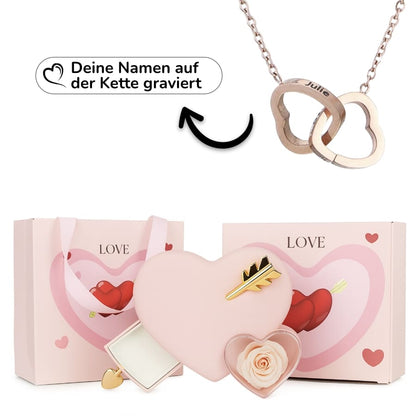 Ewige Amor-Rosenbox mit gravierter Doppelherz-Halskette
