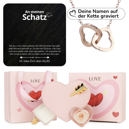 Ewige Amor-Rosenbox mit gravierter Doppelherz-Halskette & liebevollen Notiz