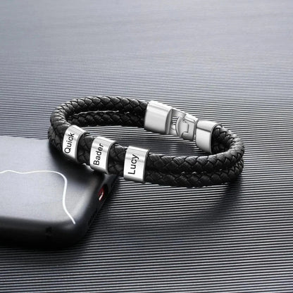 Herren Armband mit Gravur Namen - Edles Leder