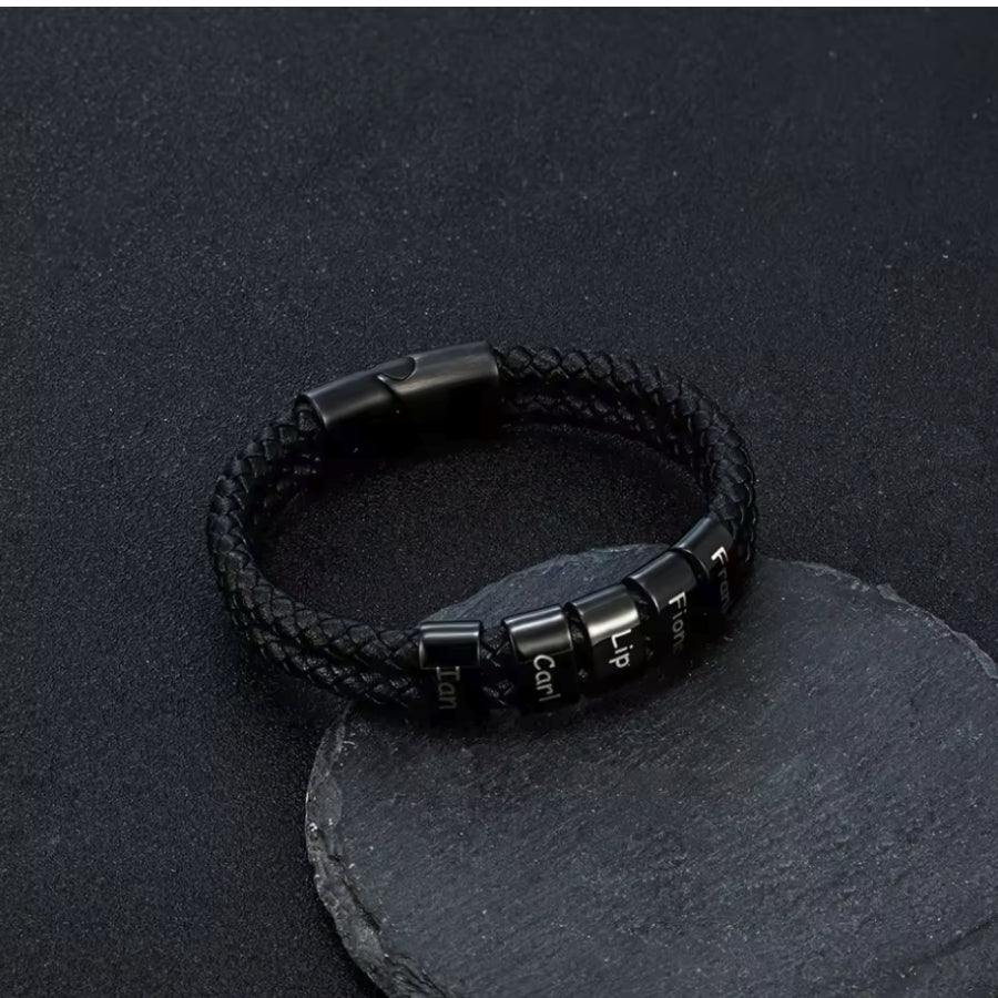 Lederarmband mit Gravur Namen und Magnetverschluss