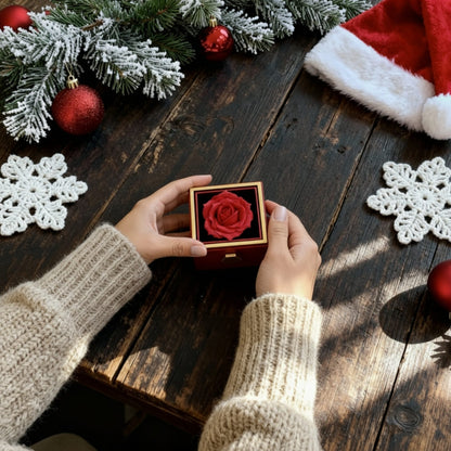 Ewige Rosenbox mit gravierter Doppelherz-Halskette