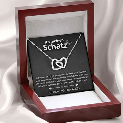 An meinen Schatz – Doppelherz Gravur in 14k Weißgold / 18k Gelbgold Veredelung
