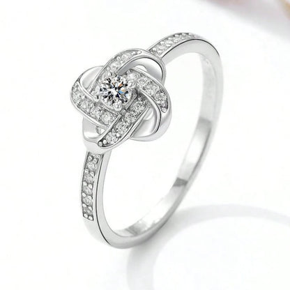 Knotenring - 14k Weißgold Veredelung (Größenverstellbar)