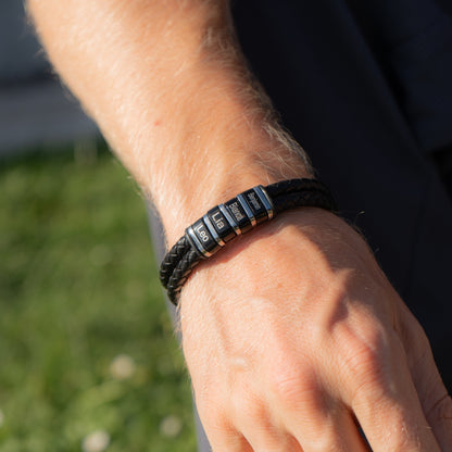 Lederarmband mit Gravur-Elementen