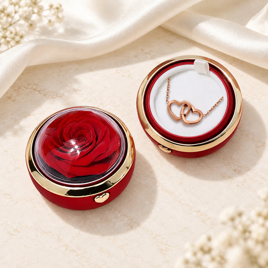Ewige Kuppel-Rosenbox in Rot mit Doppelherz-Halskette in 14k Roségold im Schmuckfach