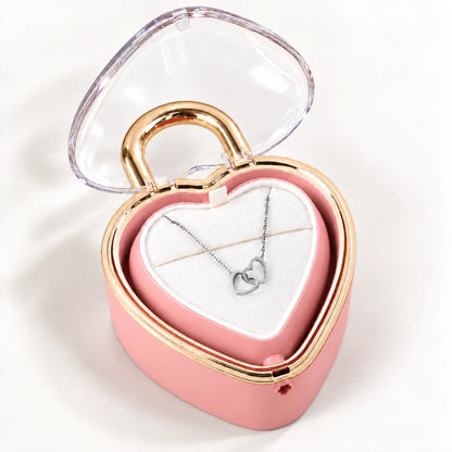 Rosa Herzschloss-Rosenbox mit Doppelherz-Halskette in 14k Weißgold