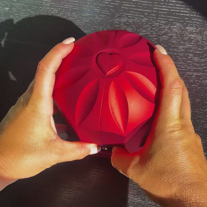 An meinen Schatz – Ewige Rose mit gravierter Doppelherz-Halskette & liebevoller Karte